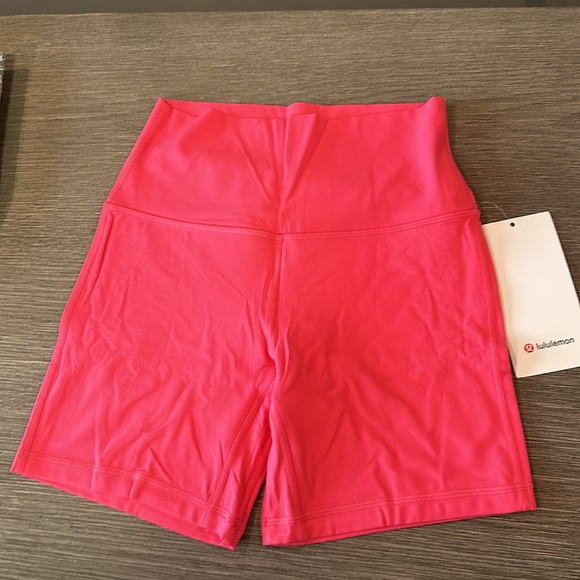 Lululemon Align High-Rise Short 6" Lip Gloss NWT SIZE 6 shorts 💄 - Picture 5 of 6